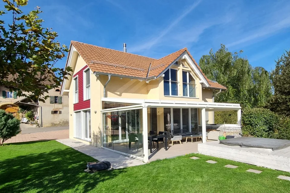 Magnifique villa individuelle avec vue panoramique et imprenable sur les Alpes