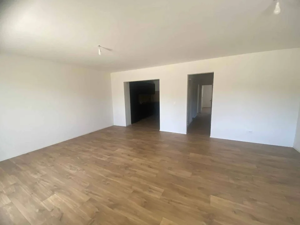 Rénovation totale, magnifique appartement neuf situé au 1er étage