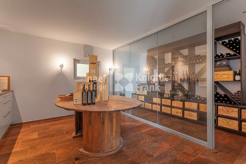 Magnifica proprietà individuale di 6 locali con vista impareggiabile sul lago di Morat in vendita a Bellerive – foto 9 di 10