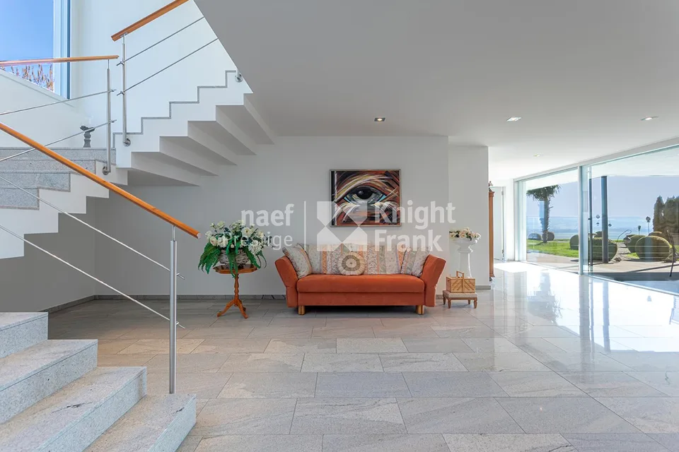 Magnifica proprietà individuale di 6 locali con vista impareggiabile sul lago di Morat in vendita a Bellerive – foto 8 di 10