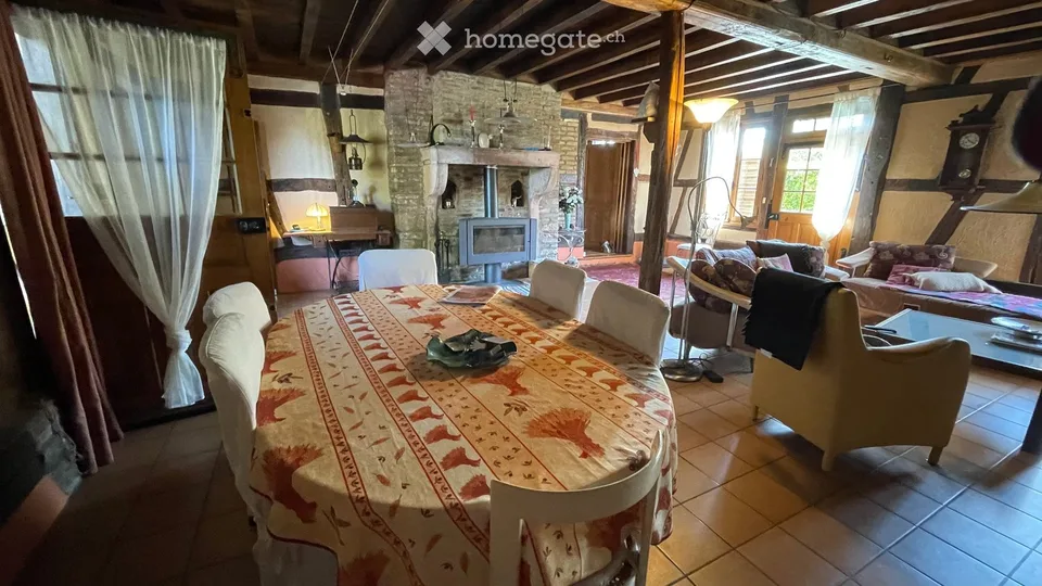 Charmante maison de ferme du 19e siècle à Romenay, France