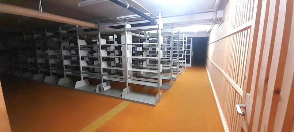 In vendita! Spazi di magazzino nel centro città di Sion! – foto 9 di 13