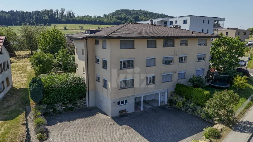 Affascinante appartamento al 1° piano con balcone e ascensore – foto 12 di 13