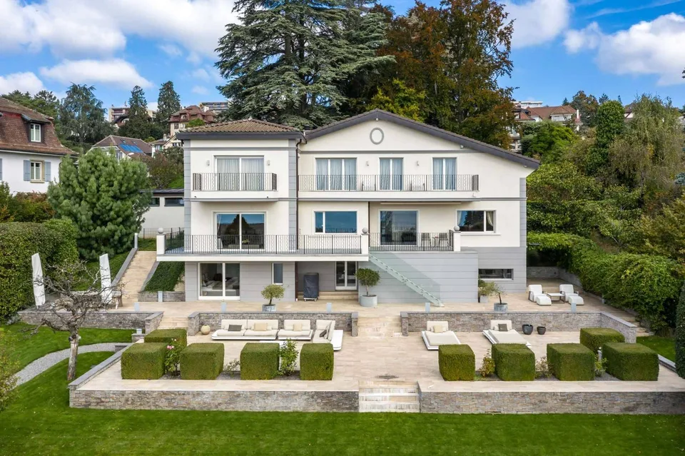 Propriété contemporaine au charme intemporel