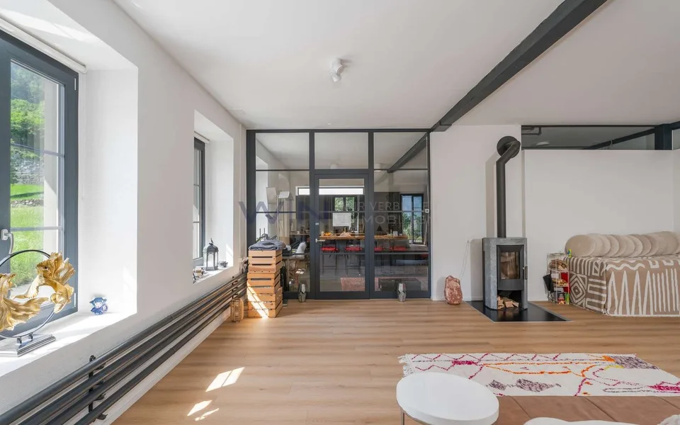 Exklusive Villa mit Potenzial für Generationen