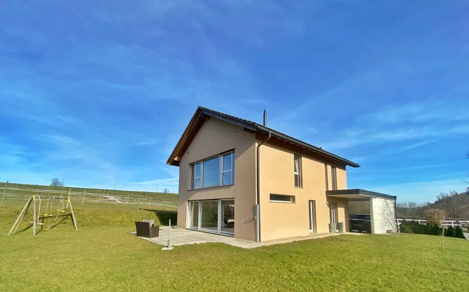NOUVEAU PRIX - MAISON D'ARCHITECTE AU COEUR DE LA NATURE