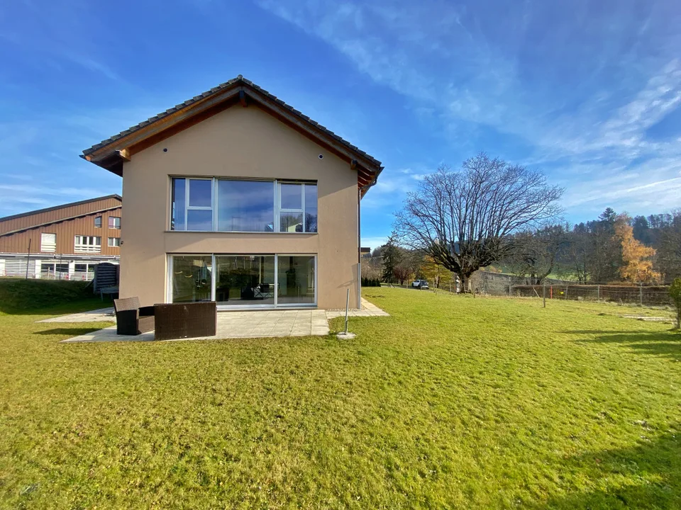 NEUER PREIS - ARCHITEKTENHAUS IM HERZEN DER NATUR
