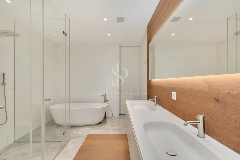 Modern and refined – photo 9 of 15