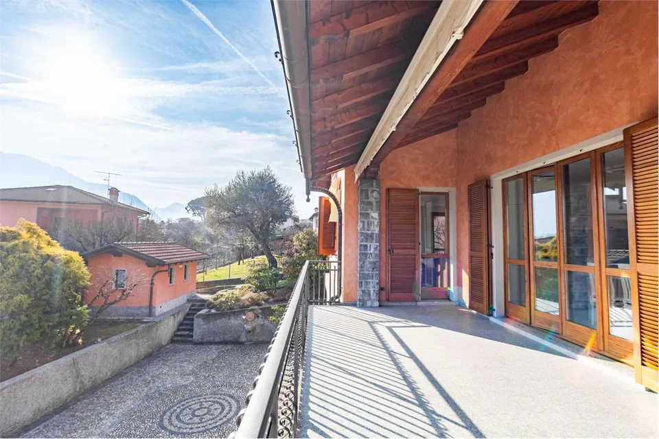 Wunderschöne Villa mit Blick auf den Comer See