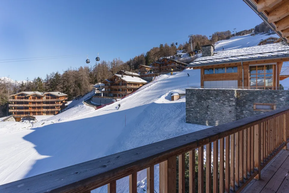 Exquisiter Ski-Chalet mit atemberaubendem Bergpanorama – Foto 13 von 13