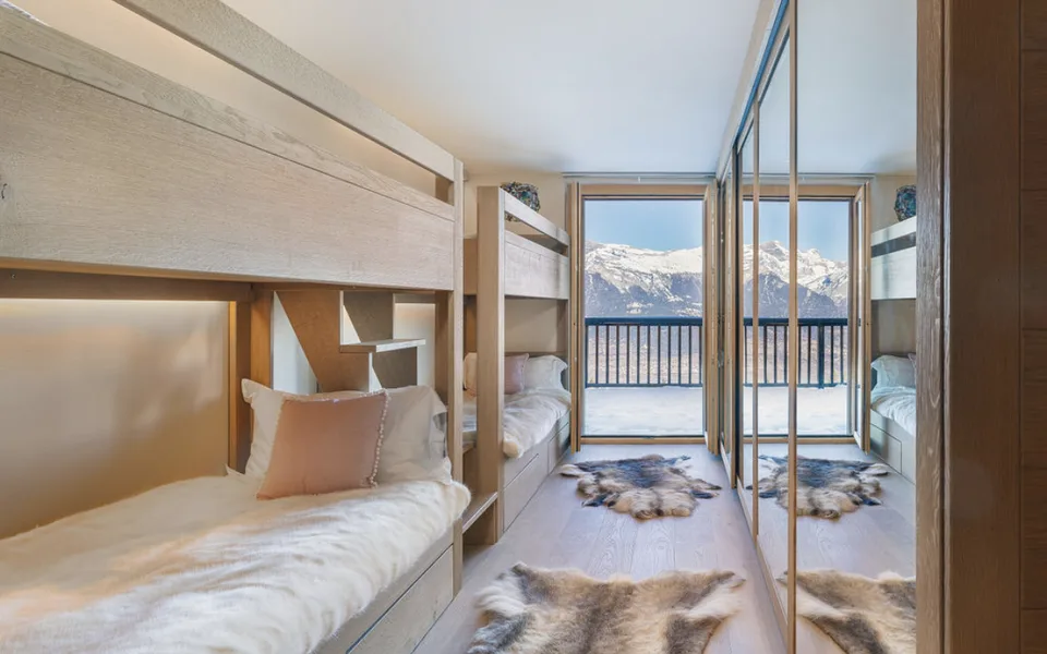Exquisiter Ski-Chalet mit atemberaubendem Bergpanorama – Foto 8 von 13