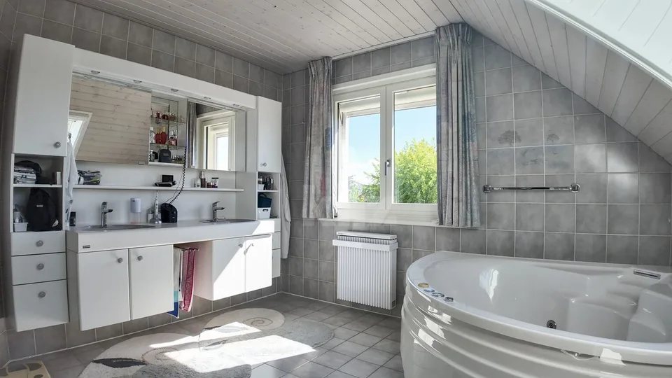 Superbe maison individuelle avec jardin et piscine – photo 7 sur 13
