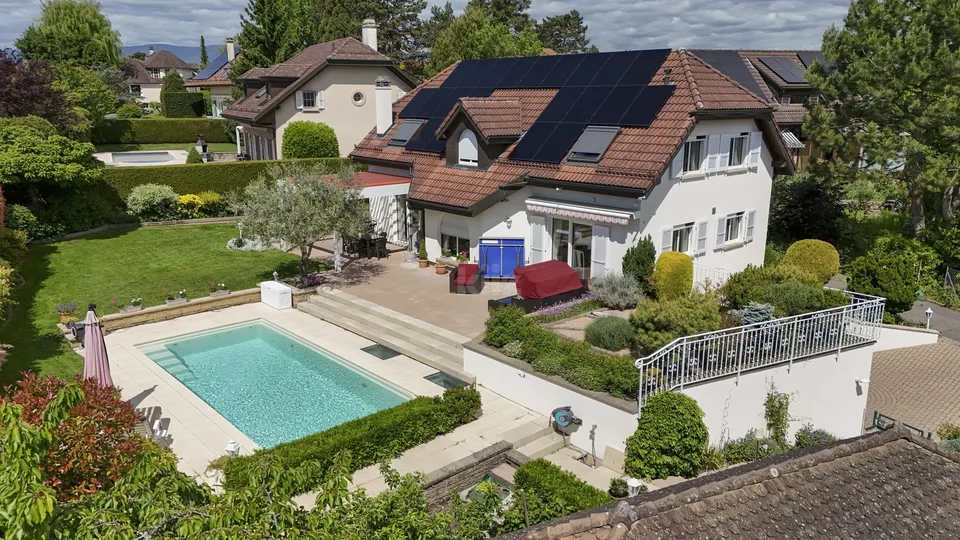 Superbe maison individuelle avec jardin et piscine