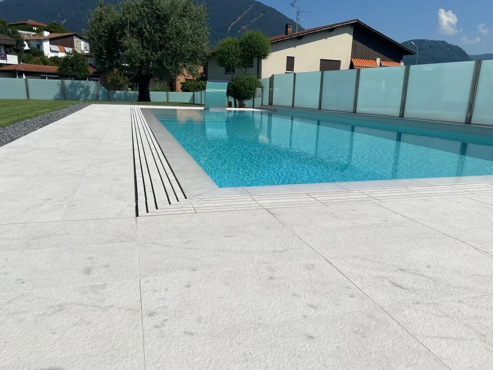 Moderne Villa mit Pool und erweiterter Domotik - Einzigartigkeit und Komfort in Reichweite
