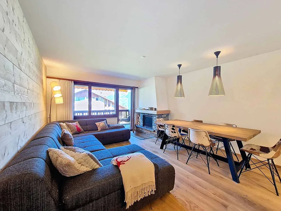 Wohnung mit 2.5 Zimmern renoviert