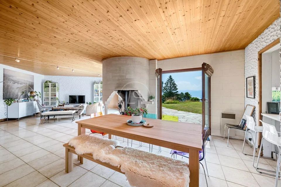Charming property with 180-degree view in Arzier-Le Muids – photo 7 of 13