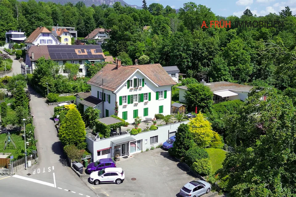 Stilvolles Wohn- und Geschäftshaus in begehrter Lage von Solothurn
