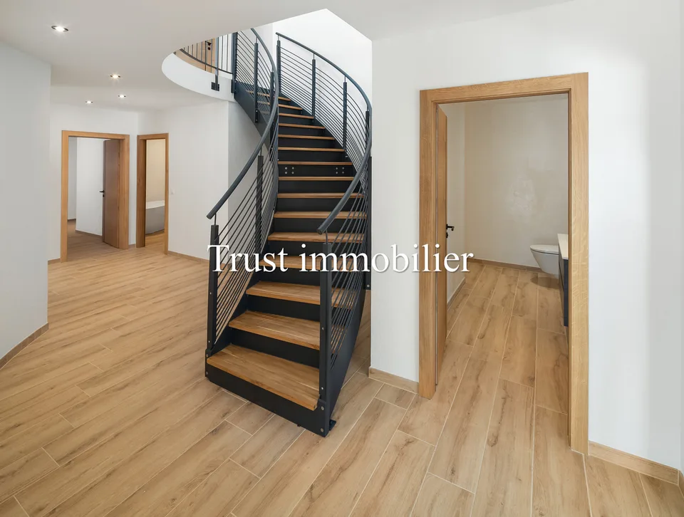 6018. Chalet neuf. Magnifique vue