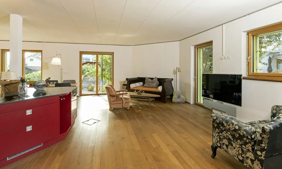 Maison individuelle avec appartement annexe, beaucoup d'espace, de caractère et de vue panoramique