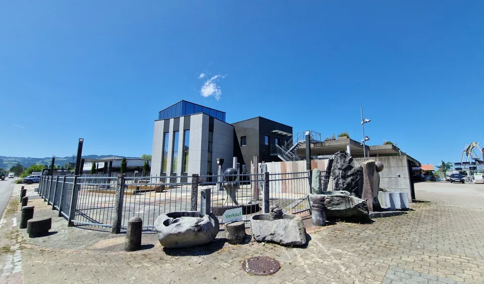 Proprietà commerciale in ottima posizione a 6890 Lustenau/Vorarlberg/Austria in vendita