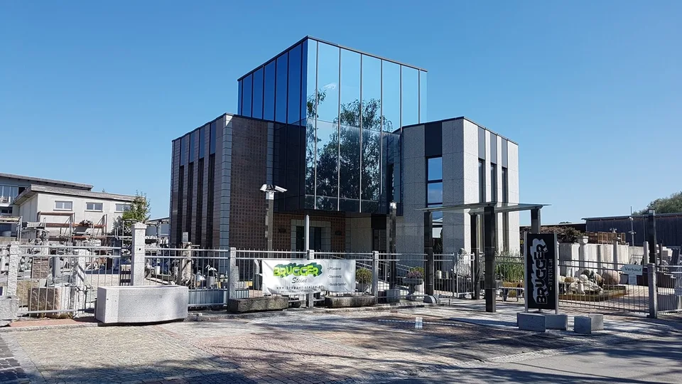 Betriebsliegenschaft in bester Lage in 6890 Lustenau/Vorarlberg/Österreich zu verkaufen