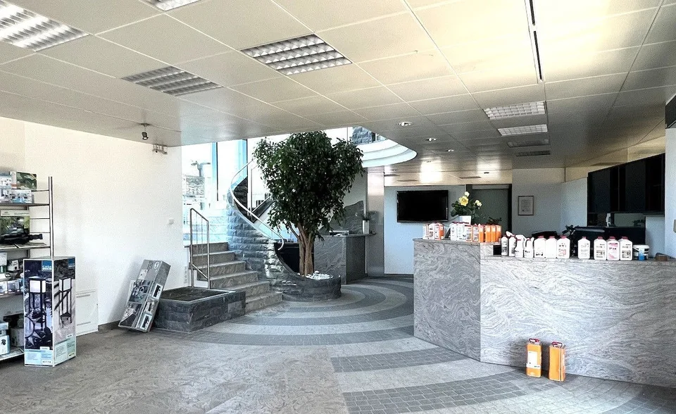 Proprietà commerciale in ottima posizione a 6890 Lustenau/Vorarlberg/Austria in vendita