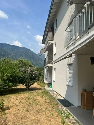Casa plurifamiliare con vista sulle montagne a Gordevio