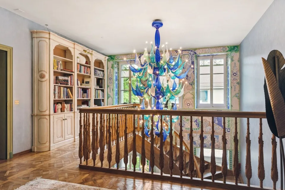 Außergewöhnliche Villa vor den Toren von Lausanne