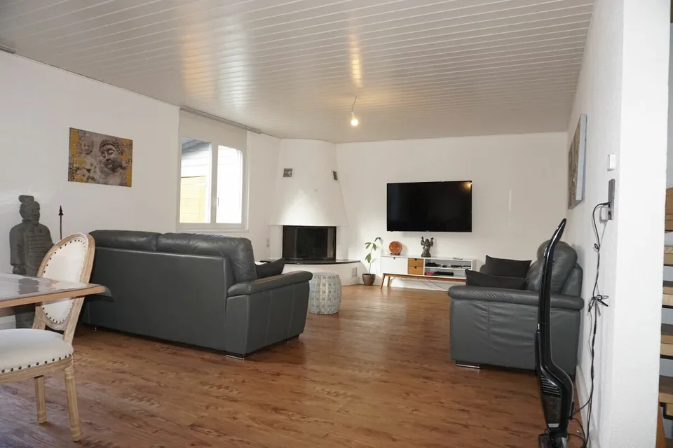 ARI-251 - Spaziosa villa familiare eco-responsabile (PAC) nel quartiere prestigioso di Moutier