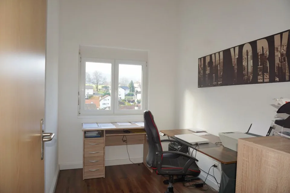 ARI-251 - Villa familiare ecocompatibile spaziosa (PAC) nel quartiere prestigioso di Moutier – foto 12 di 20