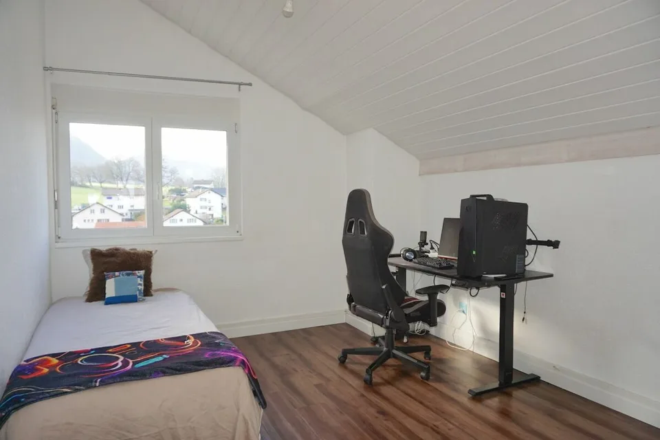 ARI-251 - Villa familiare ecocompatibile spaziosa (PAC) nel quartiere prestigioso di Moutier – foto 11 di 20