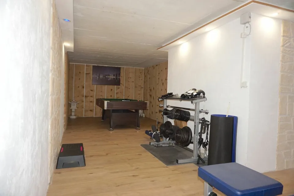 ARI-251 - Villa familiare ecocompatibile spaziosa (PAC) nel quartiere prestigioso di Moutier – foto 17 di 20