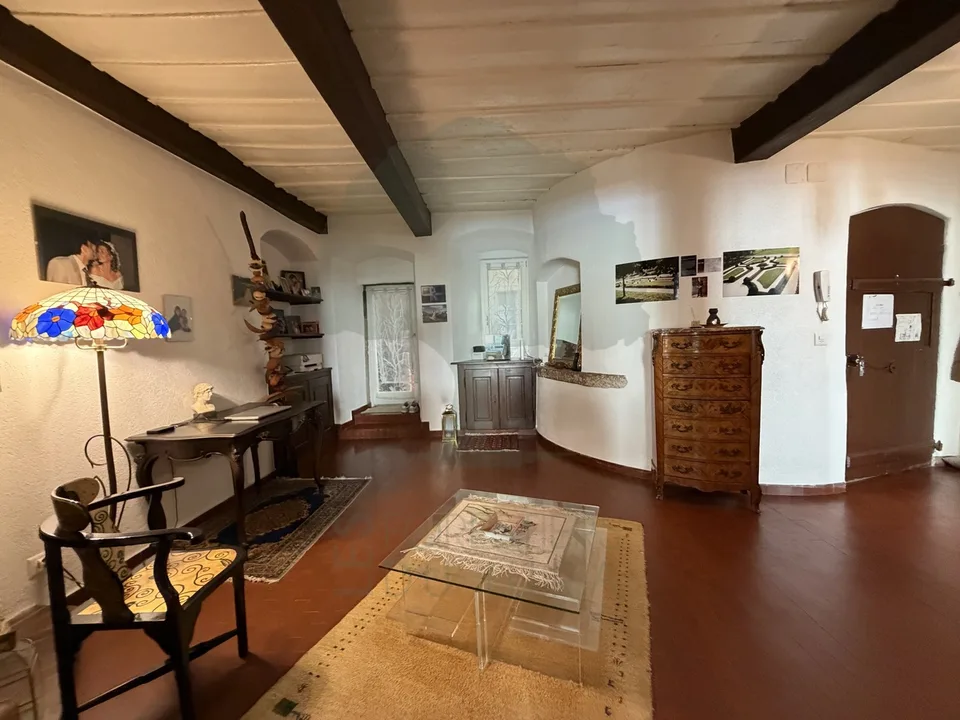 Wohnung mit Charakter und 4 Zimmern in der Altstadt von Porrentruy