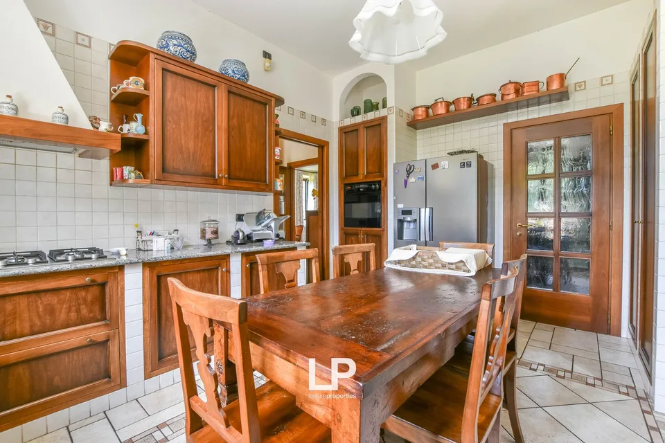 Villa in Lisanza – Foto 21 von 30