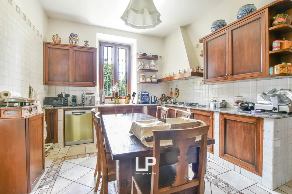 Villa in Lisanza – Foto 20 von 30