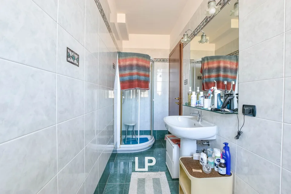 Villa in Lisanza – Foto 30 von 30