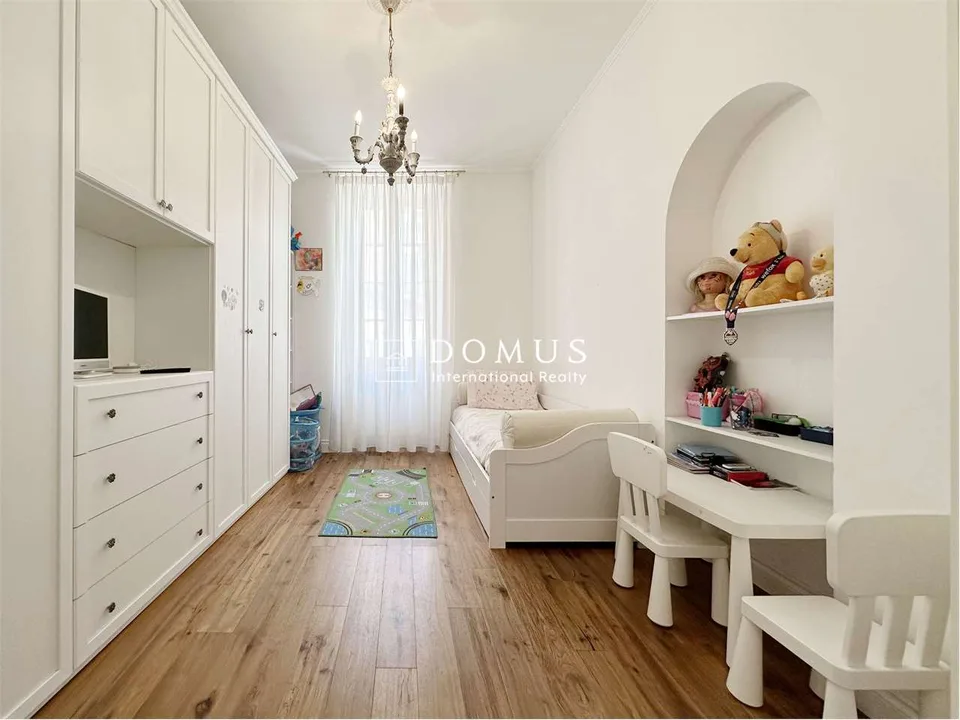 Dachgeschoß-Duplex im pulsierenden Herzen der Stadt – Foto 7 von 13