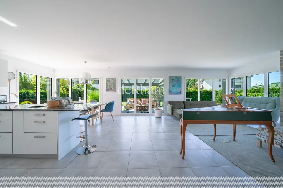 Magnifique villa individuelle  de 6.5 pièces avec jardin