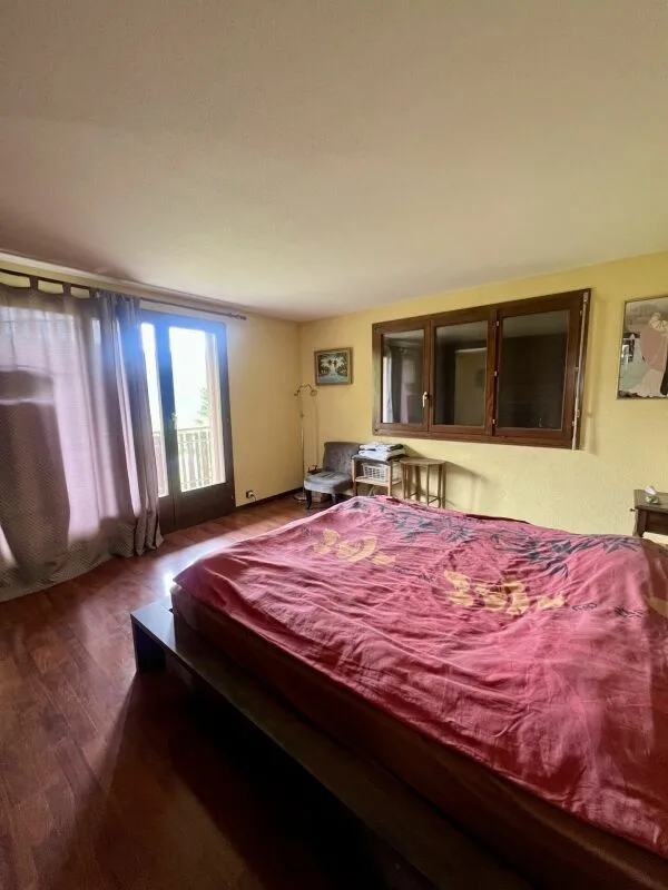 4,5 locali sotto il tetto in una posizione tranquilla – foto 8 di 10