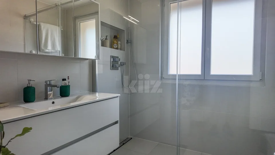 Bellissima casa a schiera, completamente ristrutturata – foto 7 di 13