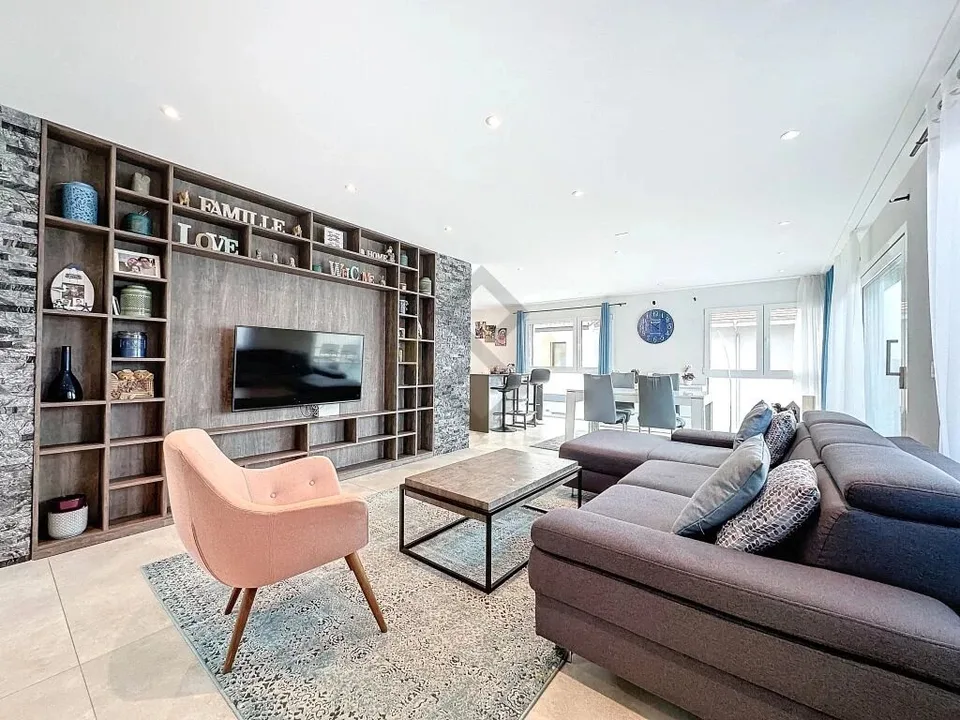 Haus 4.5 Zimmer mit unabhängigem Studio