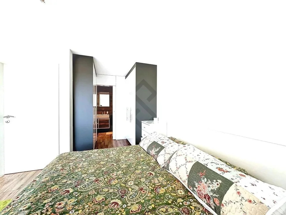Haus 4.5 Zimmer mit unabhängigem Studio