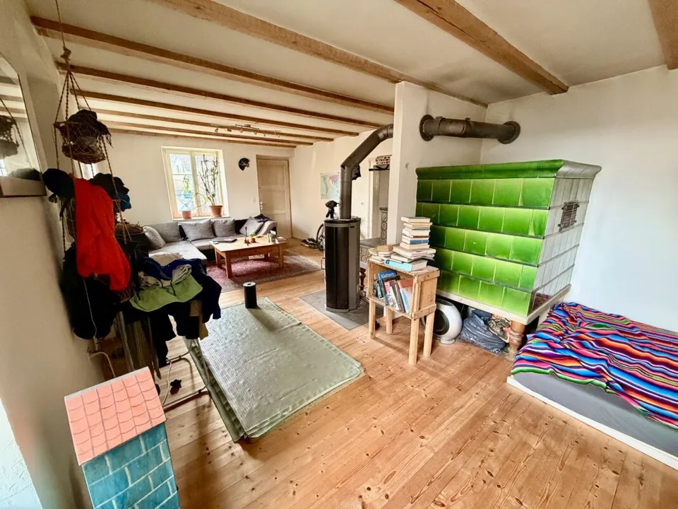 Più di una casa: fattoria con fienile e possibilità illimitate
