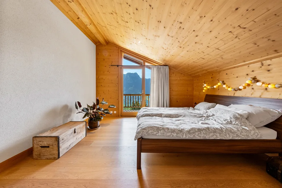 CHALET - BALCONS, TERRASSE, JARDIN - VUE PANORAMIQUE - EN EXCLUSIVITÉ
