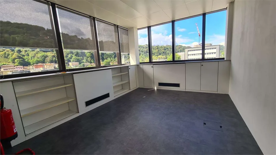 LUGANO: prestigioso nuovo ufficio in edificio moderno – foto 9 di 10