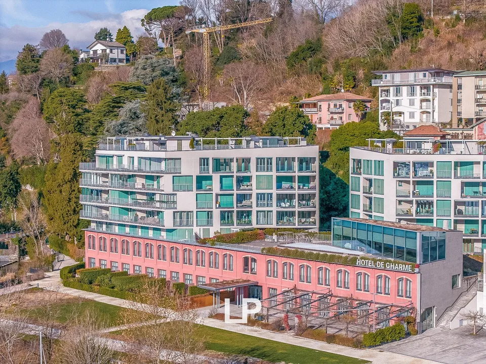 Appartamento con vista sul Lago Maggiore a Laveno – foto 7 di 13