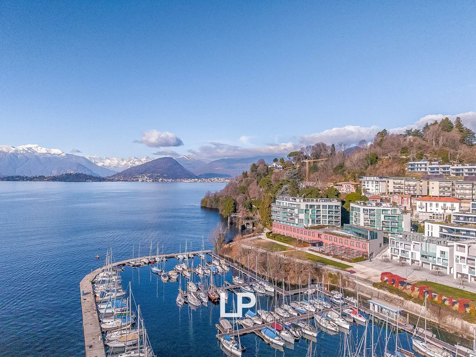 Appartamento con vista sul Lago Maggiore a Laveno
