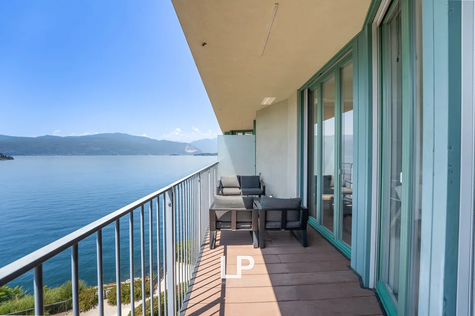 Appartamento con vista sul Lago Maggiore a Laveno – foto 10 di 13