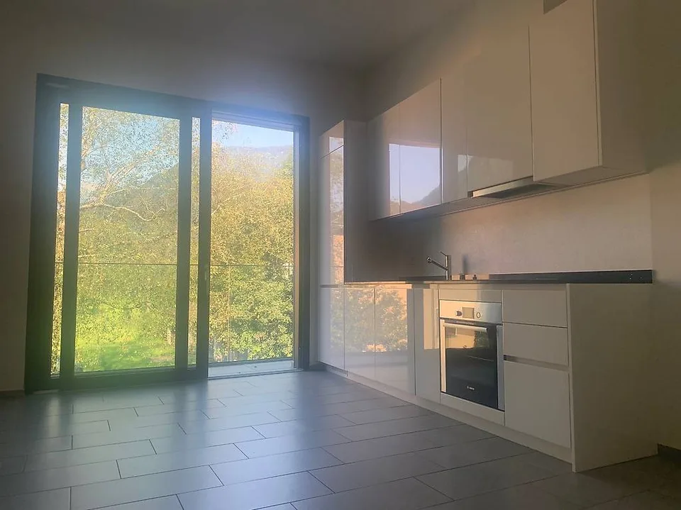 Location d'un appartement moderne de 3,5 pièces à San Vittore (GR)