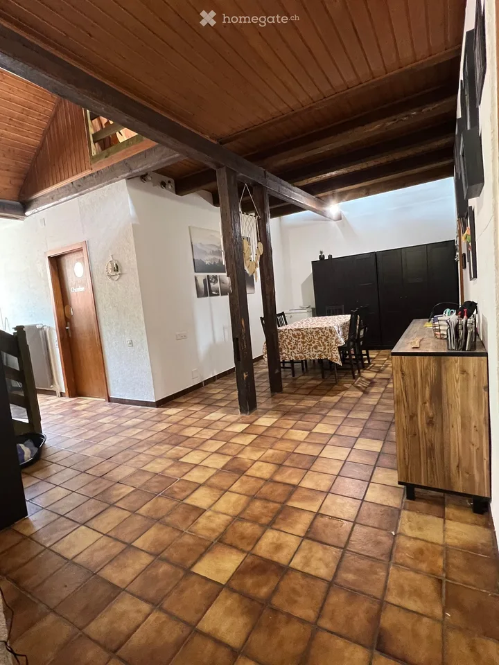 Magnifique duplex de 6 pièces avec cachet dans un bâtiment historique au Locle